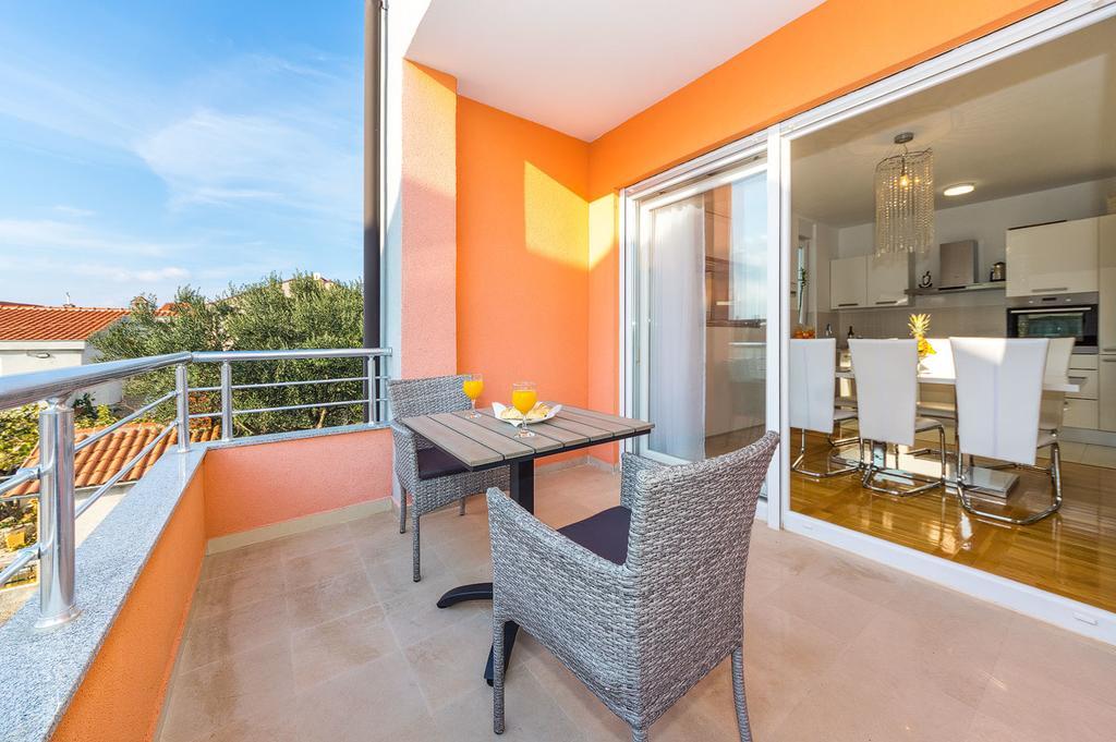 Apartment Haja زادار الغرفة الصورة
